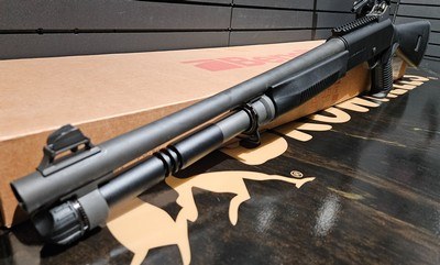 Benelli M4 12 Gauge - Image 2 of 6