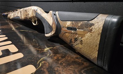 Beretta A400 Xtreme 12 Gauge three and half inch chamber - Image 3 of 6