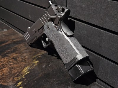 Springfield Prodigy 9mm 4.25in Barrel Comped - Image 4 of 7