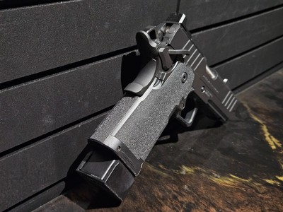 Springfield Prodigy 9mm 4.25in Barrel Comped - Image 6 of 7
