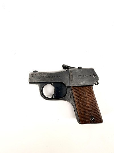 Mossberg Brownie Mfg 1920-1932 .22LR - Image 1 of 6