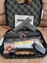 Glock 43x mos 9mm - 1 of 4