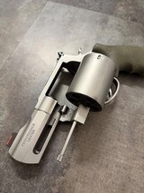 Smith & Wesson Performance Center 460XVR - Image 3 of 8