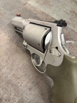 Smith & Wesson Performance Center 460XVR - Image 7 of 8