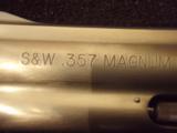 Smith and Wesson S&W
model 686 Talo
357mag revolver. - 6 of 6
