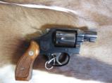 smith and wesson Peruvian Police 38 spl model 10-7 - 2 of 9