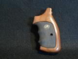 Wood Premium Grip w/Inlay Ruger Security Six and more - 5 of 5