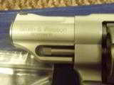 Smith & Wesson S&W Governor SS .45LC/.45acp/.410 ga. - 2 of 4