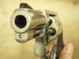 Smith & Wesson S&W 60-14 .357 mag 5-shot revolver 2