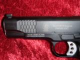 Smith & Wesson S&W 1911SC E Series w/Night Sights .45 acp Model #108483
NEW - 4 of 6