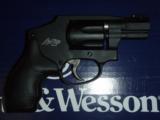 Smith & Wesson S&W Model 351C AirLite 7-shot revolver .22 mag Item #103351 - 4 of 6