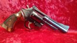 Smith & Wesson 19-3 357 Magnum .384" - 4 of 5