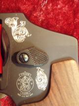 Smith & Wesson S&W Model 442 Centennial Airweight Machined Engraved .38 spl NEW #150785 - 5 of 13