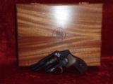 Smith & Wesson S&W Model 442 Centennial Airweight Machined Engraved .38 spl NEW #150785 - 3 of 13