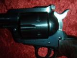 Ruger New Model Blackhawk, 6-shot revolver, .357 mag, 4.62" bbl, 3 sets of grips!!
NICE!! - 4 of 16