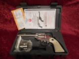 Ruger Bisley New Model Blackhawk Flattop .357 mag/9 mm Luger 6-shot revolver Stainless Steel #KNVB-35X - 1 of 8