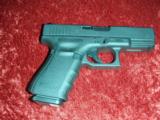 Glock Gen 4 G19 9mm Pistol - 1 of 2