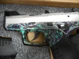 Ruger SR22 pistol .22 lr DA Silver Anodize/Green Camo #3640 NEW Davidsons Exclusive - 2 of 4