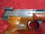 Belgium Browning Medalist .22 lr semi-auto target pistol with weights & Browning Display Case - 16 of 22