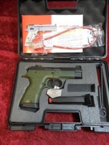 SAR-USA B6C Compact 9 mm pistol ODG/Black 13-rd NEW in Box #B6C9OD - 1 of 5