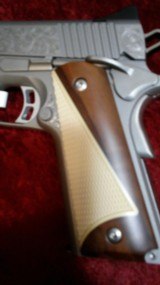 Kimber 1911 Classic Engraved Edition Stainless .45 acp pistol w/Two-Tone Wood Grips NEW in Box - 7 of 11