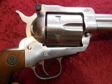 Ruger New Model Blackhawk 6-shot .357 mag/.38 spl Stainless/Wood grips 4 5/8" bbl - 4 of 11