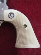Ruger New Model Blackhawk 6-shot .357 mag/.38 spl Matte SS 4 5/8" bbl - 3 of 12