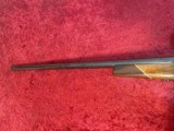 Weatherby Mark V German 270 Weatherby Mag with Refield 3x-9x Scope & Ammo Beautiful XX Fancy Walnut Stock - 6 of 15