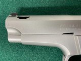 Custom Smith & Wesson Model 5906 semi-auto 9 mm 4