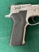 Custom Smith & Wesson Model 5906 semi-auto 9 mm 4