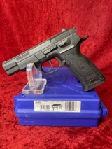 EAA SAR B6P semi-auto 9mm pistol 4.5