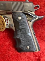 Springfield Armory 1911 V10 Ultra Carry Compact .45 ACP semi-auto pistol - 2 of 11