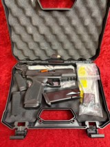 Taurus GX4 Carry Compact Frame 9 mm semi-auto 15-rounds 3.7