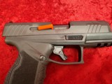 Taurus GX4 Carry Compact Frame 9 mm semi-auto 15-rounds 3.7