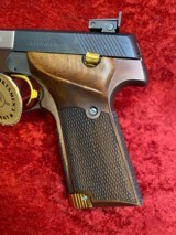 CUSTOM High Standard X-Series Victor Target .22 lr pistol 5.5