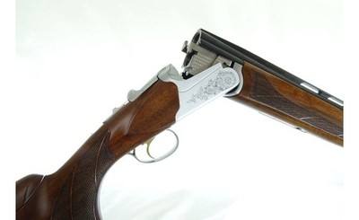 SKB 90TSS Trap Over & Under Shotgun 12 ga. 32