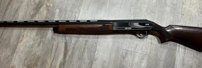 SKB RS300 Target semi-auto 12 ga shotgun 30