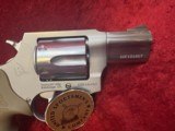 Taurus 856 Defender 38 special 2