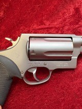 Taurus Judge 5-shot .45LC/.410 ga 3