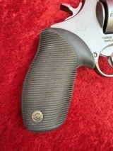 Taurus Judge 5-shot .45LC/.410 ga 3