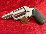 Taurus Judge 5-shot .45LC/.410 ga 3