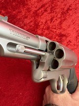 Taurus Judge 5-shot .45LC/.410 ga 3