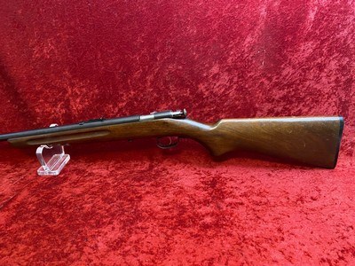 Winchester Model 67 Single Shot rifle in .22 s/l/lr 27