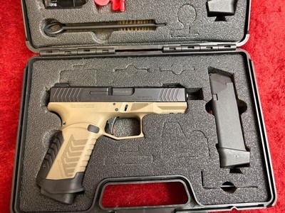 Rock Island DY9 9 mm 15+1 (3) mags, 3.86