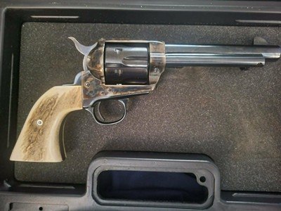 AMERICAN WESTERN ARMS 45 COLT PEACEKEEPER 5 1/2 