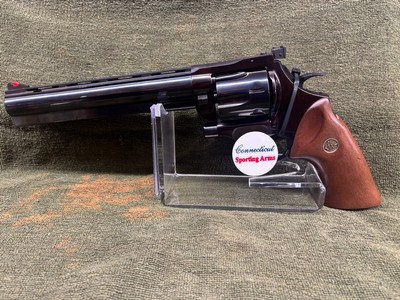 DAN WESSON ARMS MODEL 44VH