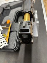 Sig Sauer P320 X Spectre comp 9mm - Image 12 of 14