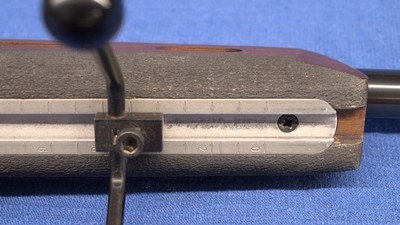 ANSCHUTZ 1807 TARGET RIFLE IN .22 LR - Image 12 of 15