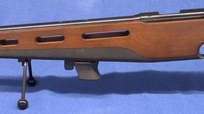 ANSCHUTZ 1807 TARGET RIFLE IN .22 LR - Image 7 of 15