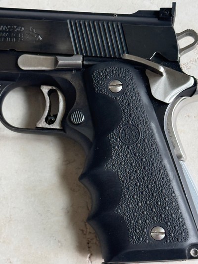 Colt 1911 .45 - Image 6 of 8